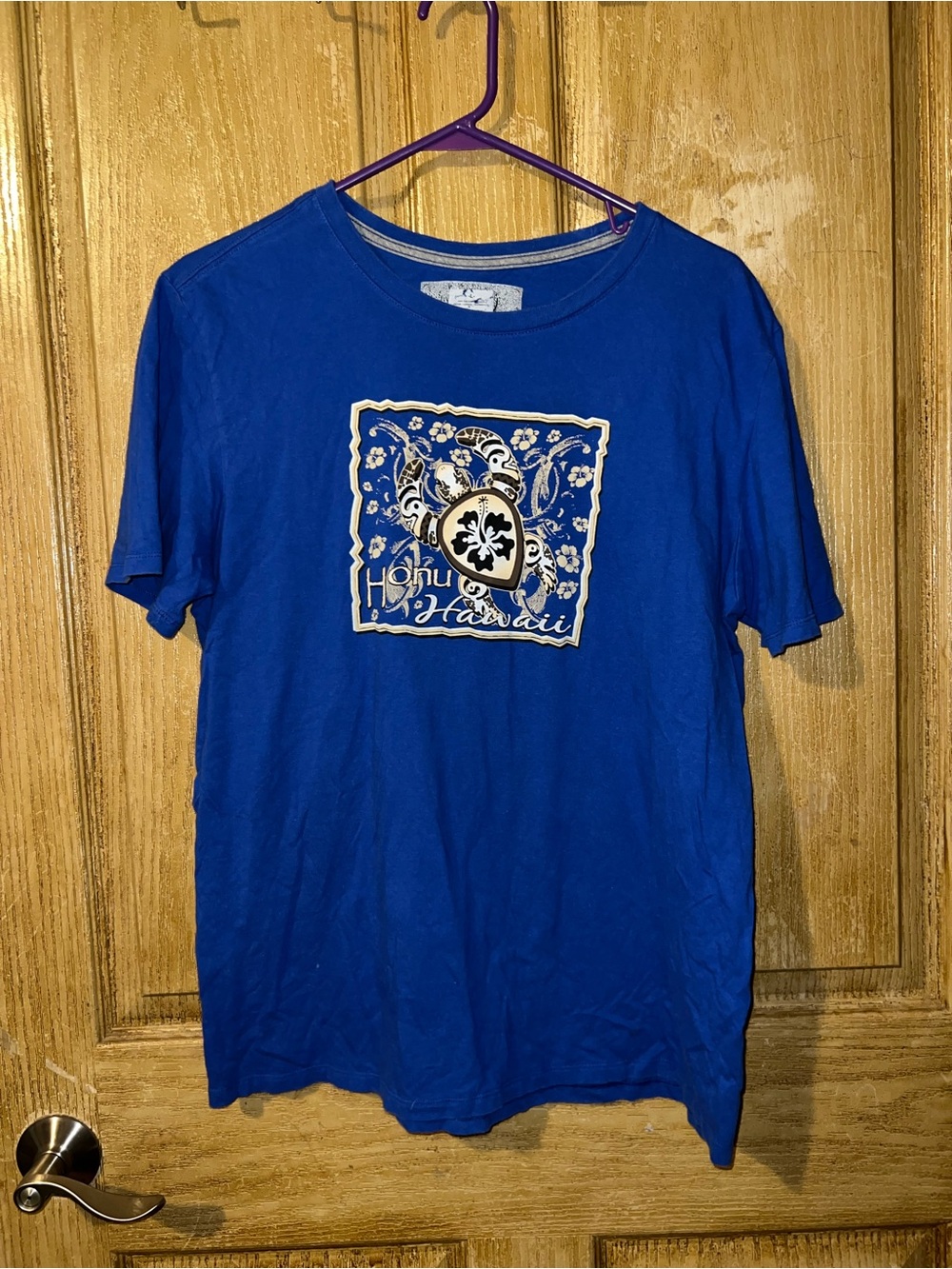 Vintage Blue Graphic Short-Sleeve Honu Hawaii T-Shirt. Size large